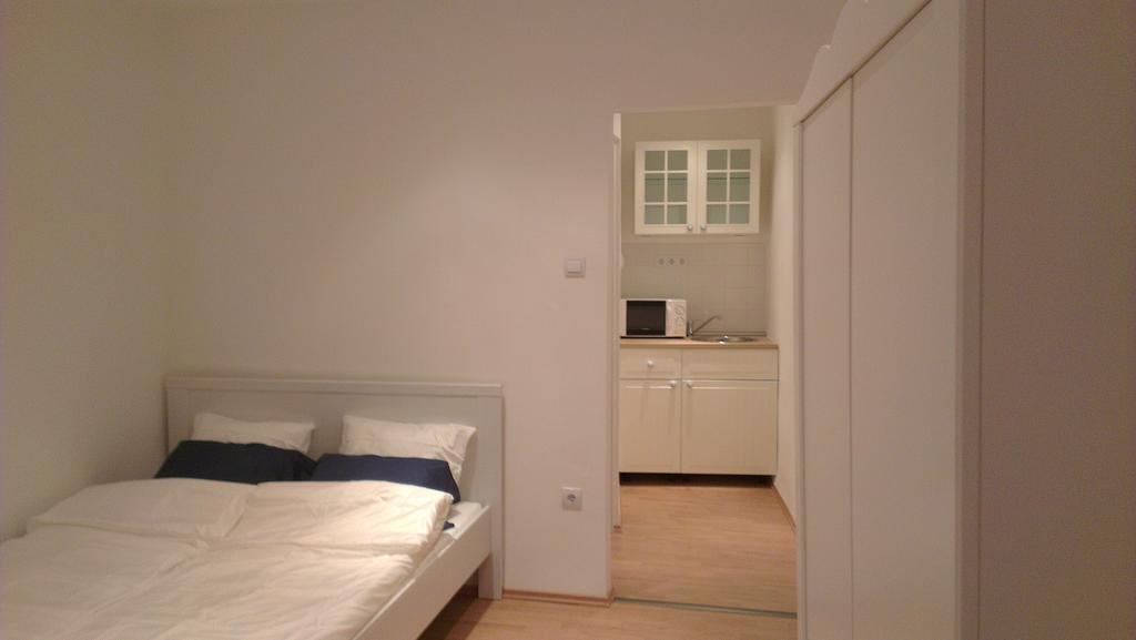 Apartman 4 You Westend Budapest Phòng bức ảnh